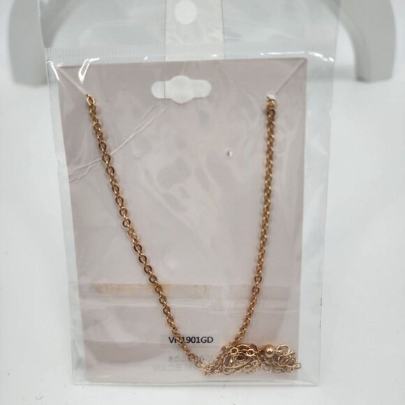 NO 3 Gold & Green Resin Seaside Starfish Medallion Necklace NWT - Picture 5 of 5